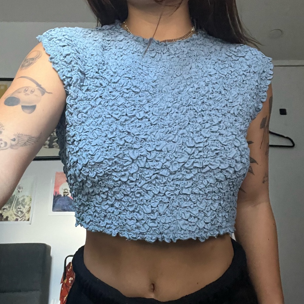 Baby blue scrunch top